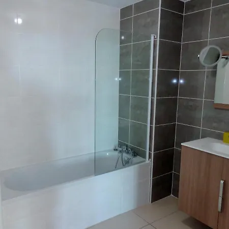 Lejlighed Plage De La Corniche, 71 M², 2 Chambres, Terrasse 35 M² *