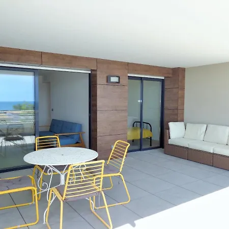 Plage De La Corniche, 71 M², 2 Chambres, Terrasse 35 M² Sète